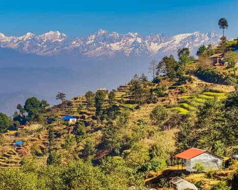 Globetrotters' Top Local Travel Encounters: Authentic Moments That Support Locals and Visitors